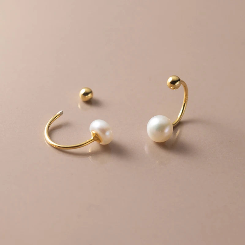 Serene Twist Pearl Earrings