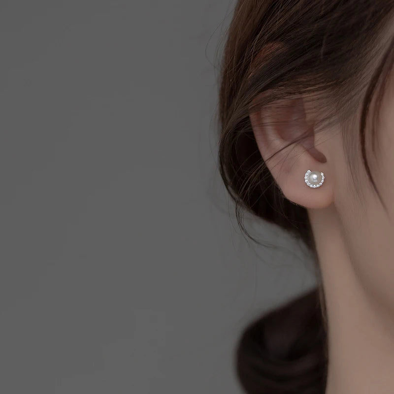 Sophisticated Shine Pearl Zircon Studs